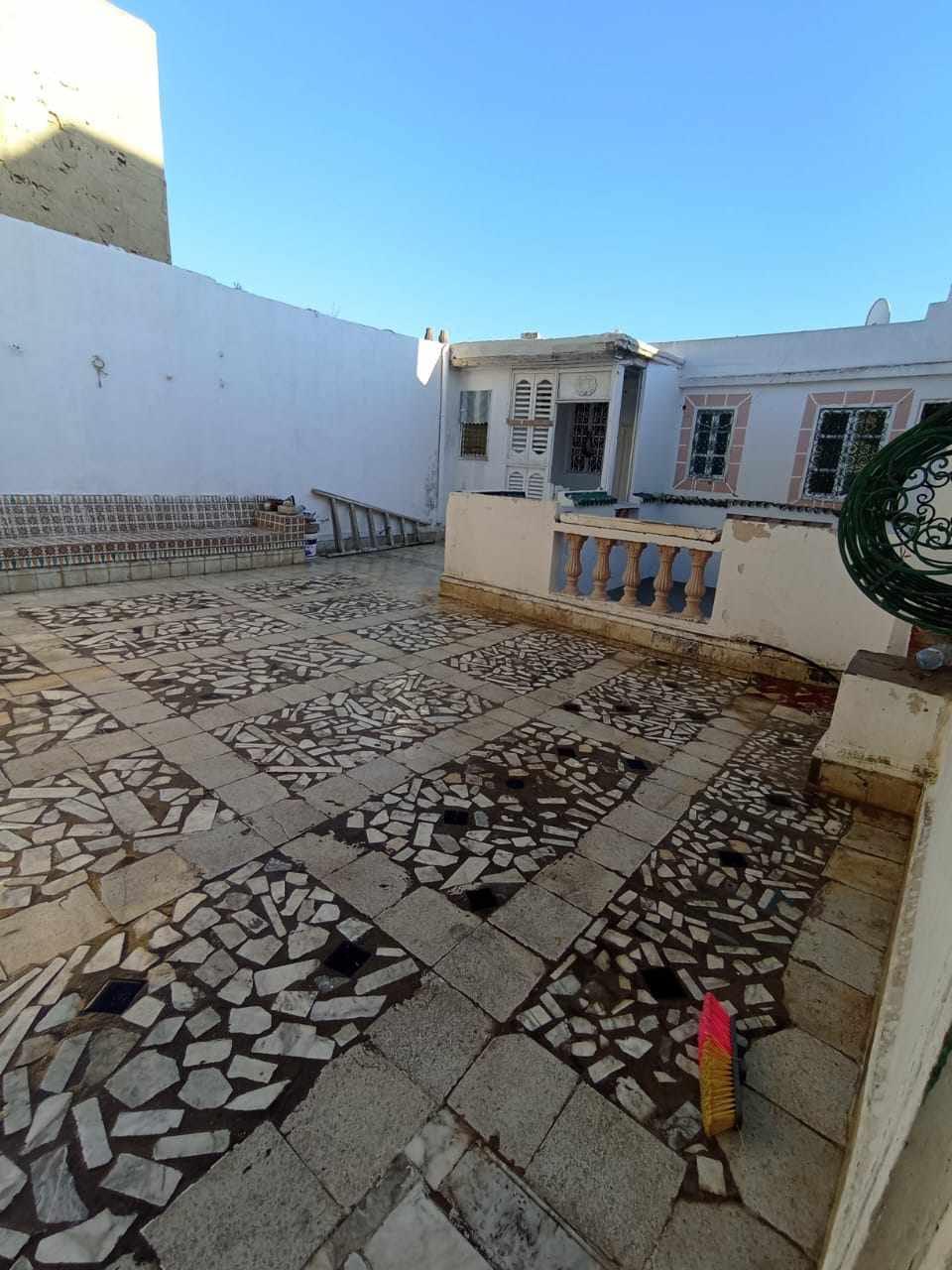 À VENDRE - Maison à la Médina de Tunis (Torbet El Bey)