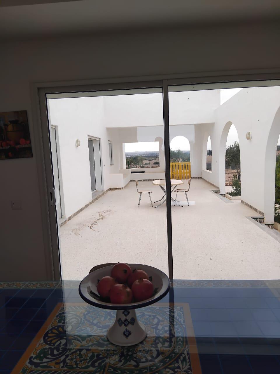 À Vendre : Villa Neuve à Borj el Amri - Manouba