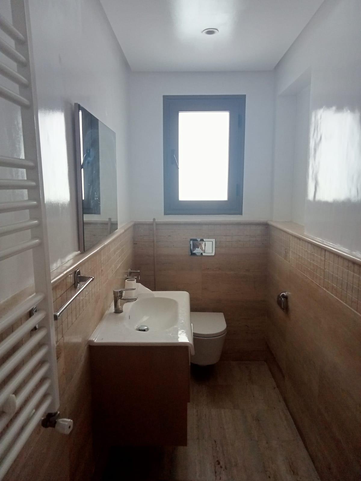 À Vendre : Appartement S+4 -  Jardins de Carthage