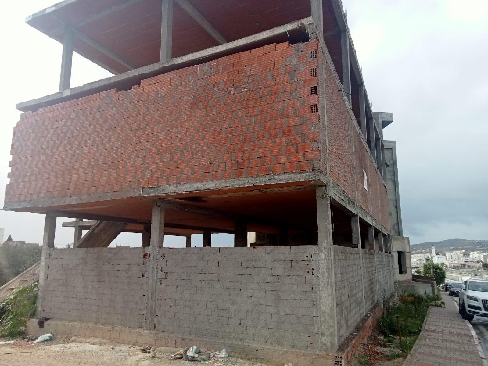 Immeuble en Cours de Construction à Vendre aux Jardins d'El Menzah