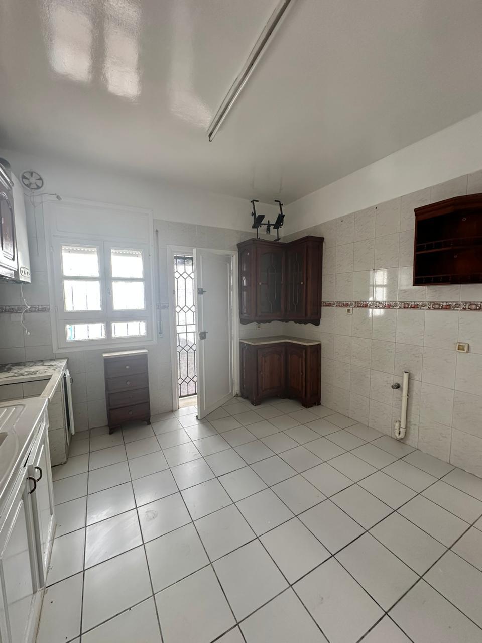 À vendre : Maison à Dyar Ben Mahmoud