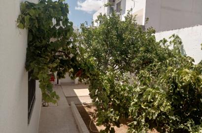 À vendre : Villa à Cité El Wared, Oued Elil, Manouba