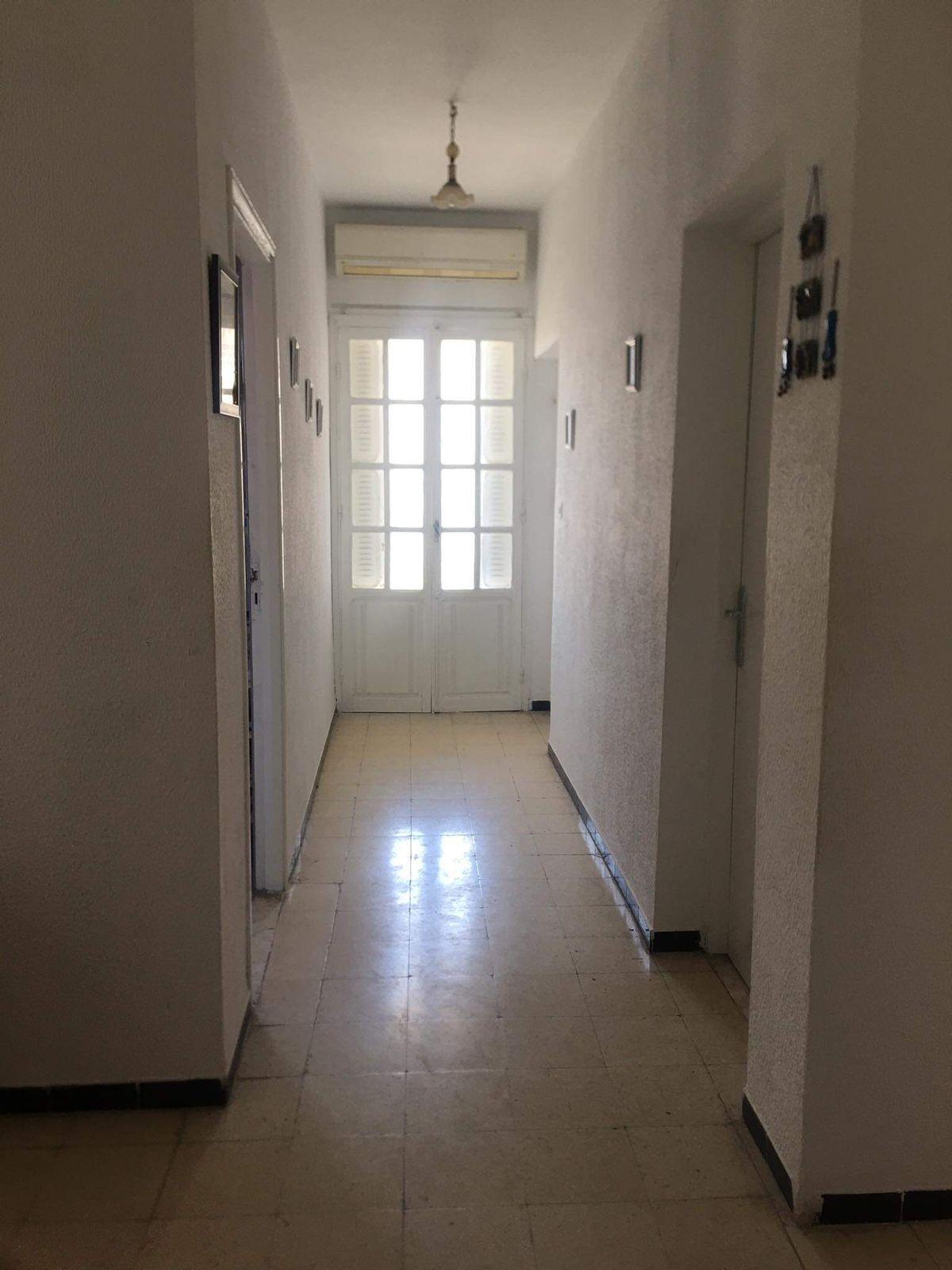 À vendre : Villa à Rades, Madina Jadida