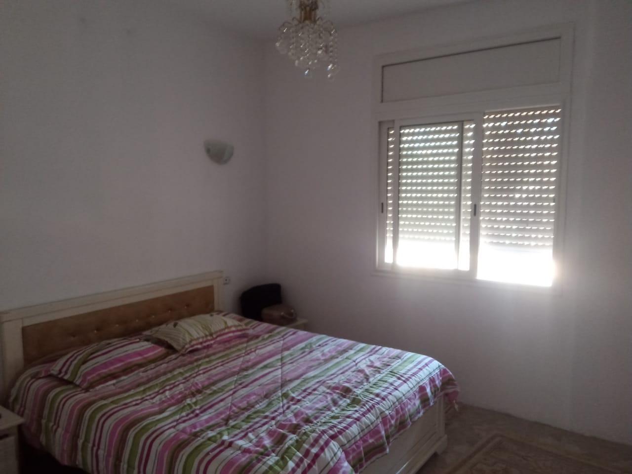 À Vendre : Maison avec Jardin à Manzel Cheker, Sfax !