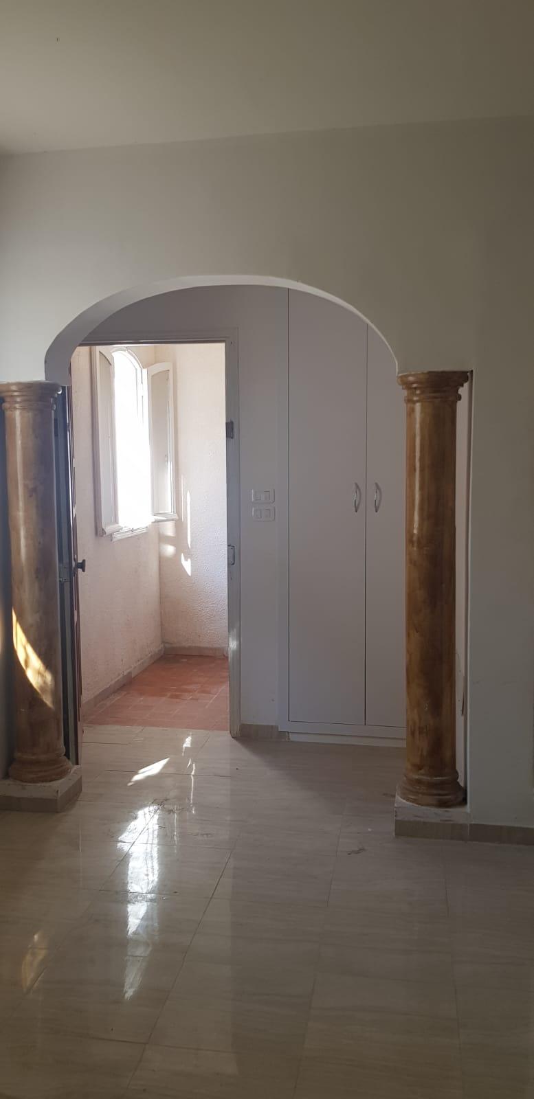 À Vendre : Duplex avec Deux Studios à Jaafer Raoued, Près de l'Ariana (AFH)