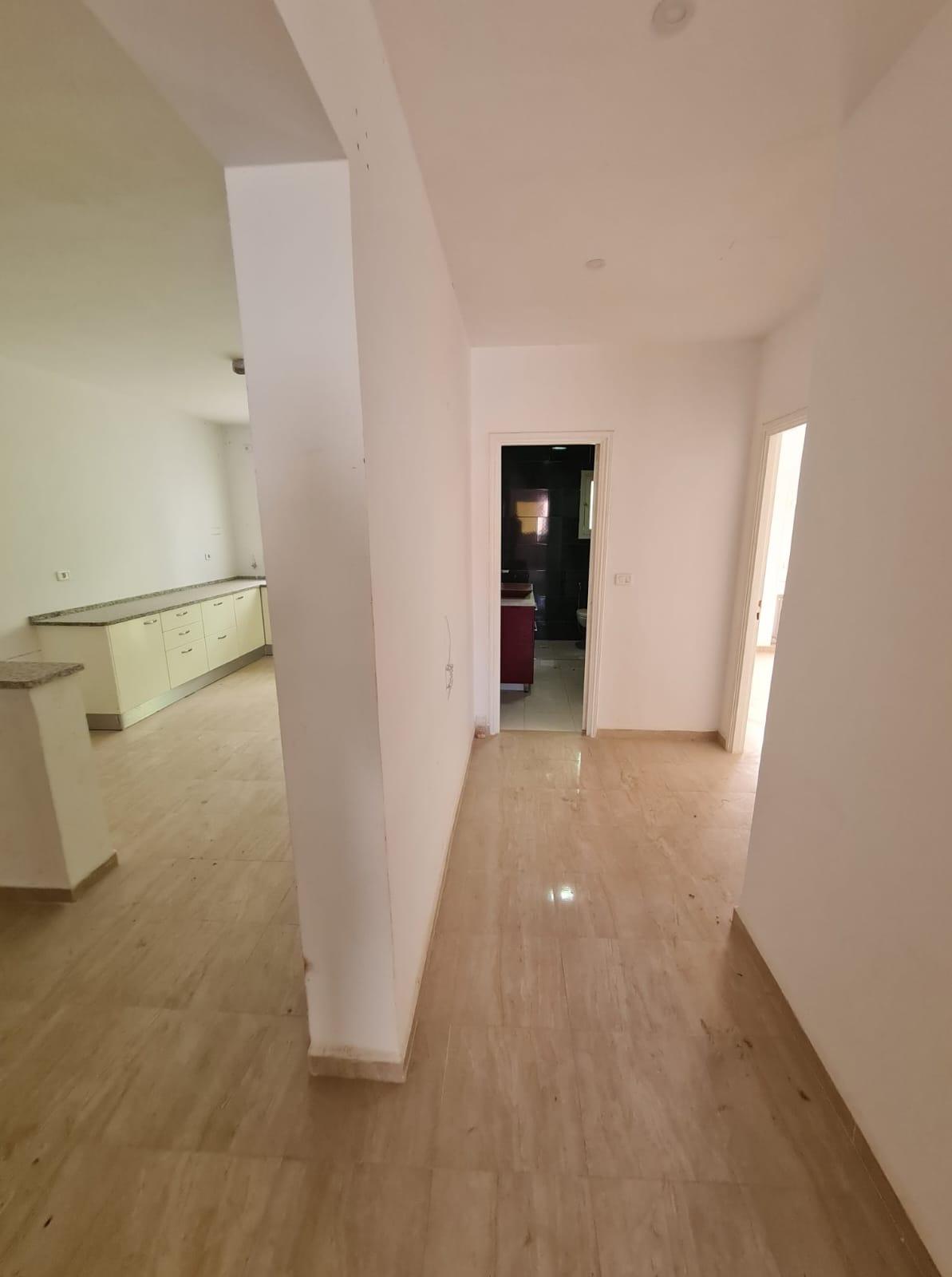 À Vendre : Duplex avec Deux Studios à Jaafer Raoued, Près de l'Ariana (AFH)