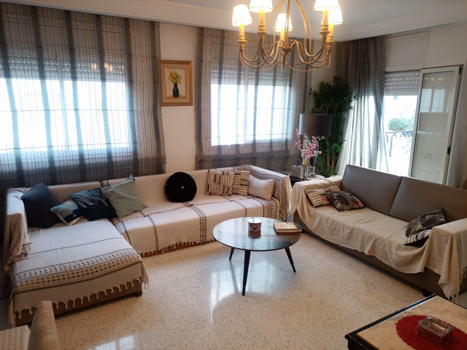 À vendre : Appartement S+4 à la Résidence ELYES, Aouina