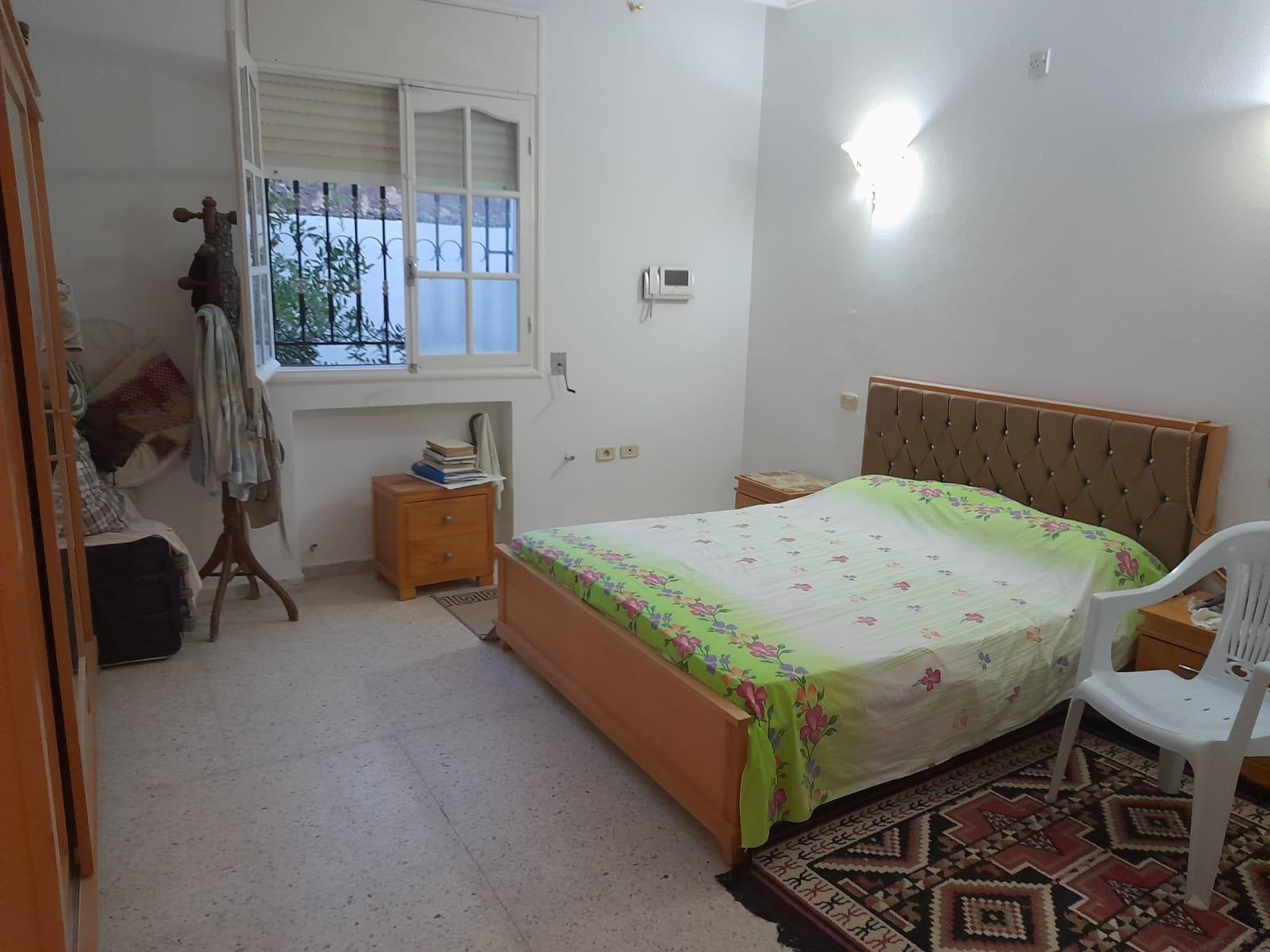 À Vendre – Villa Spacieuse à Cité El Ghazela, Rue El Assil