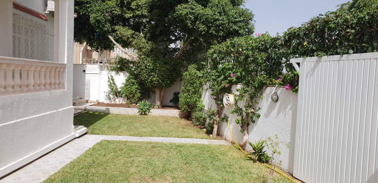 À Vendre – Villa à Deux Niveaux à Hammamet