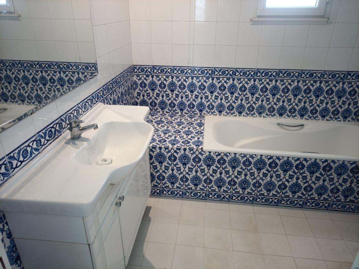 À Vendre : Villa Jumelée Duplex à Ennasr 2