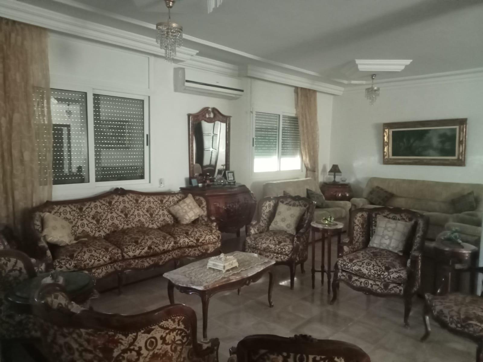 À vendre : Villa spacieuse à Sokra Chotrana 3