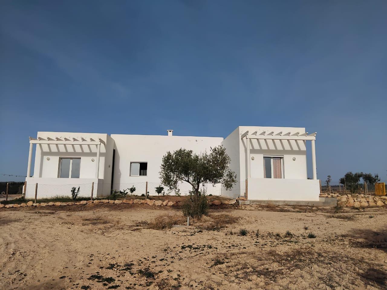 À Vendre : Villa Neuve à Borj el Amri - Manouba