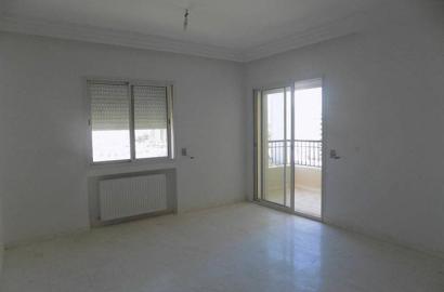 À Vendre : Appartement S+3 - Résidence Jardins de Carthage