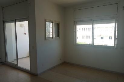 À louer : Appartement S+3 à Cité Mahrajène – 2ᵉ étage